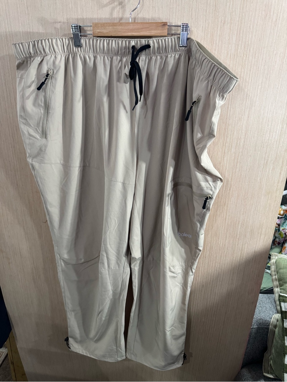 Women’s Baleaf Beige Activewear Pants with Black Drawstring Size